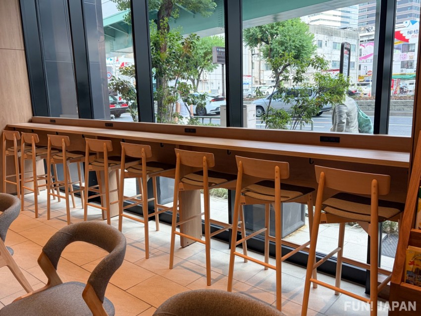 SONO Moon Nagoya ロビー 電源