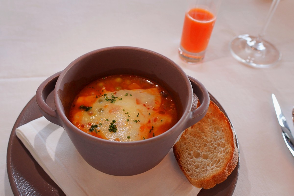 Spinach and Mushroom Egg Cocotte with Minestrone and Baked Cheese