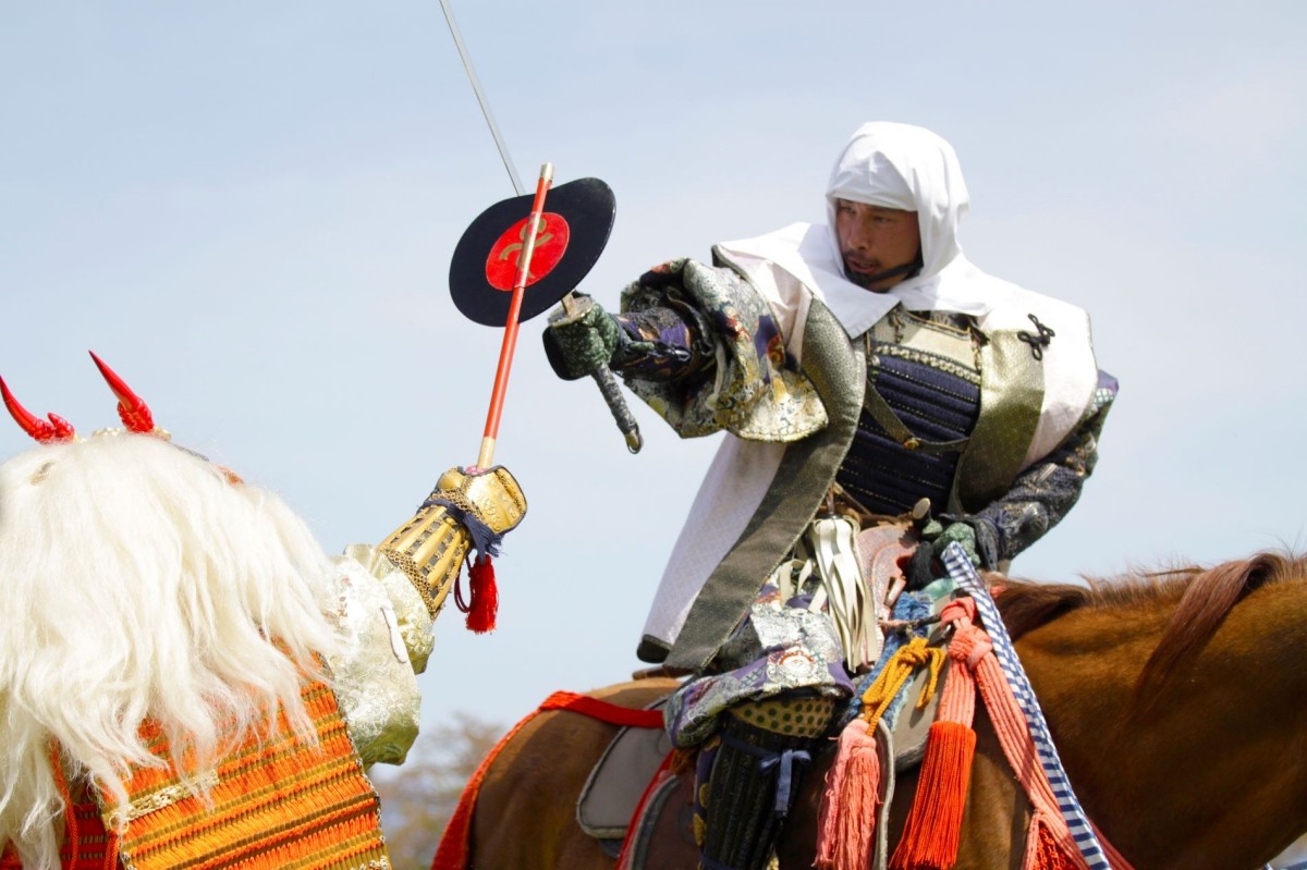 Pertunjukan parade prajurit di Festival Uesugi Yonezawa