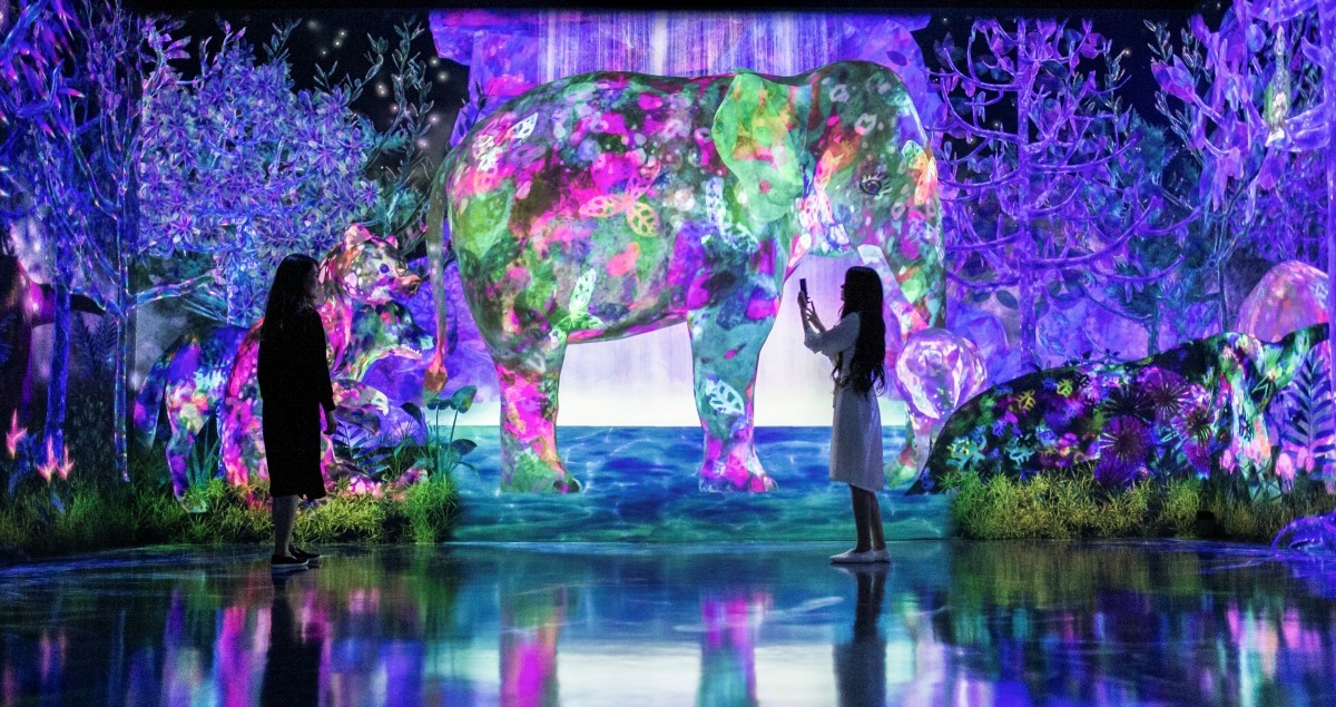 teamLab《捕捉並收集的森林 ── 年復一年》©teamLab