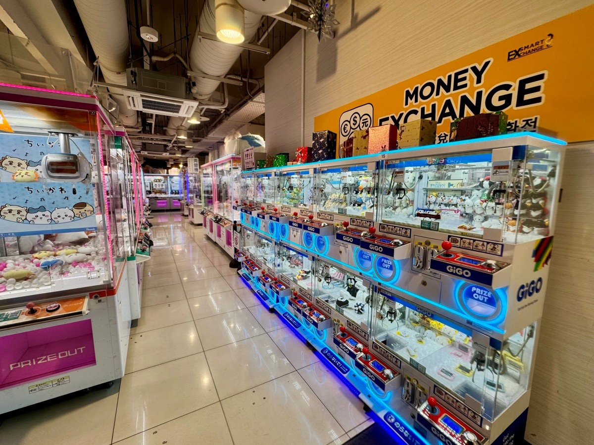 【新宿】GiGO新宿歌舞伎町 クレーンゲーム