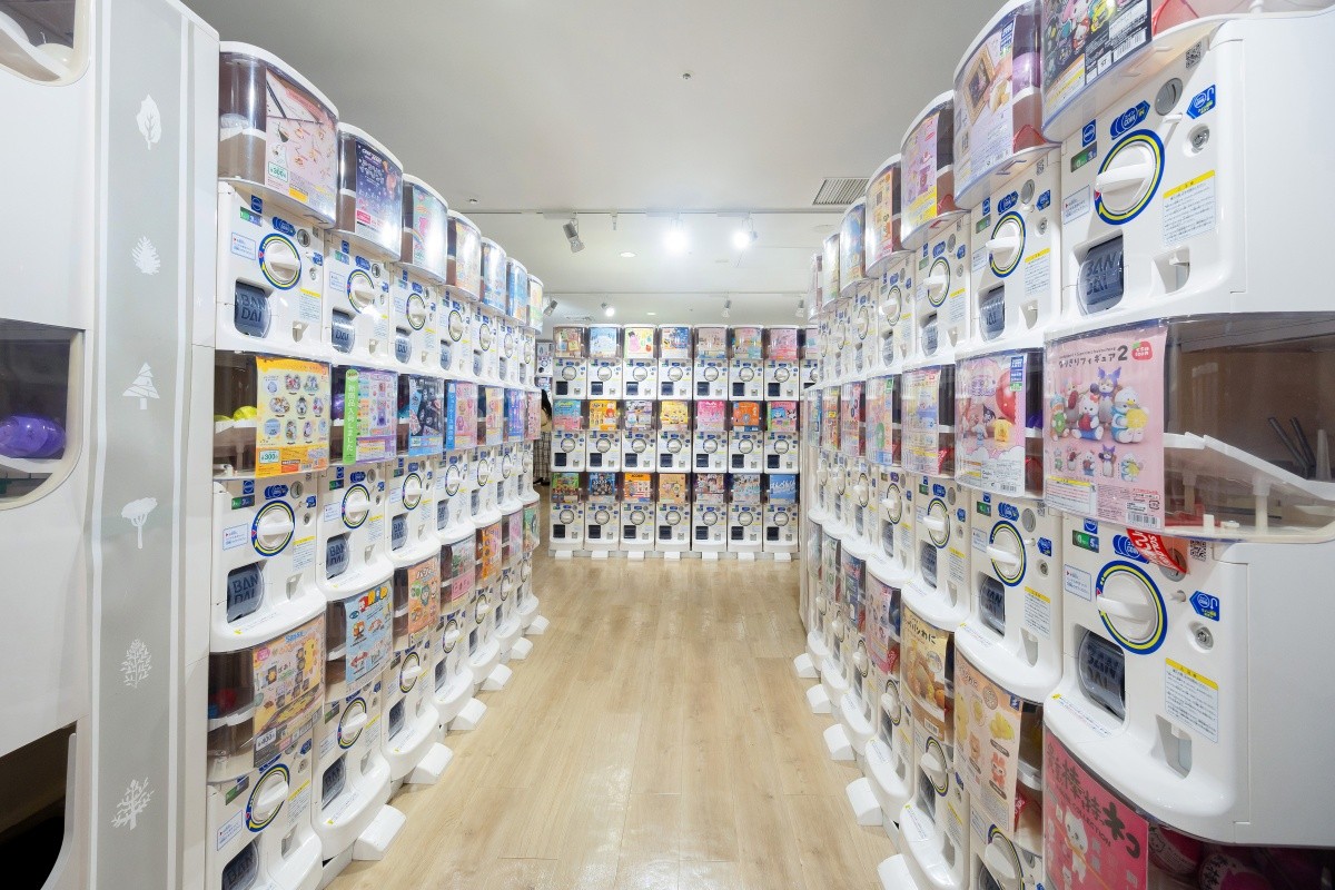 Gacha Gacha no Mori Shinjuku Subnade Store