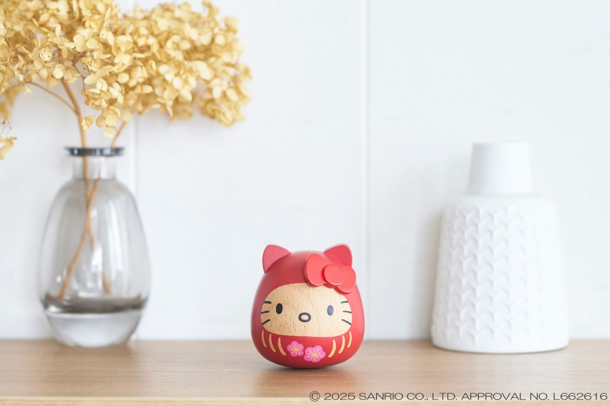 Sanrio daruma Hello Kitty 