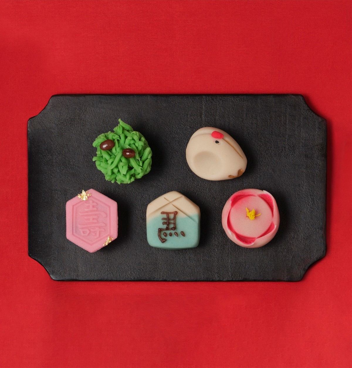 New Year’s Wagashi Assortment [Oosumi Tamaya]