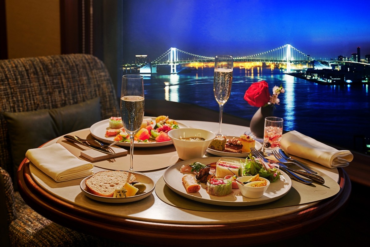 ค็อกเทลไทม์ Club InterContinental