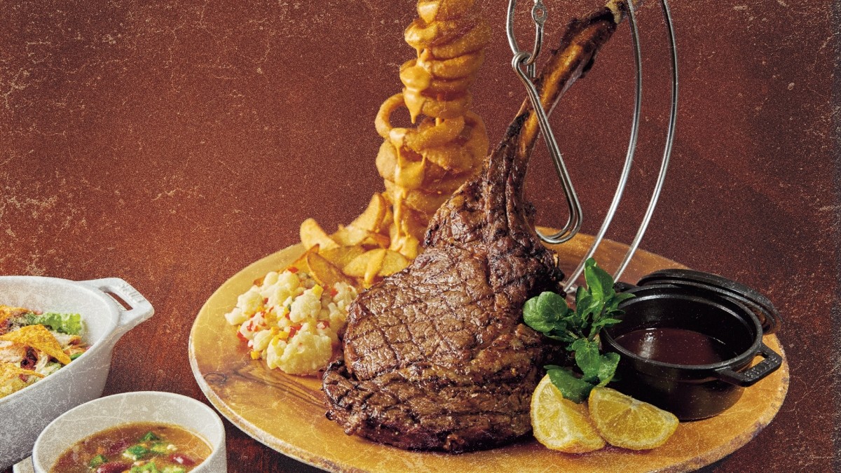 Studio Stars 25th Anniversary Special Meal (for 4 people)