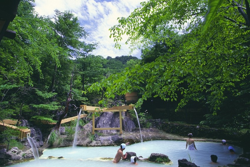 在白骨溫泉體驗日本的混浴！