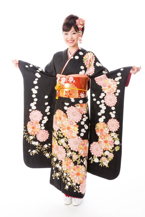 Occasions Where you can See Black Kimono