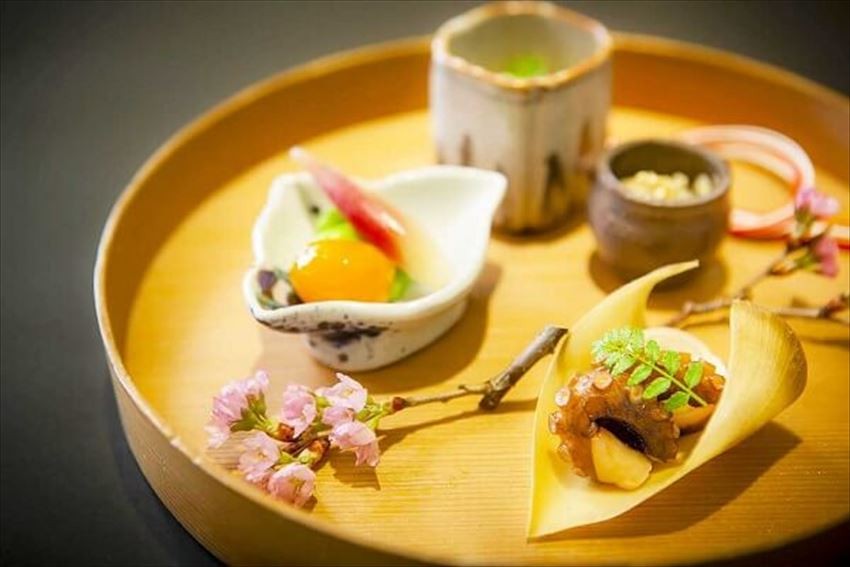 5 Exquisite Michelinstarred Japanese Cuisine Restaurants in Tokyo