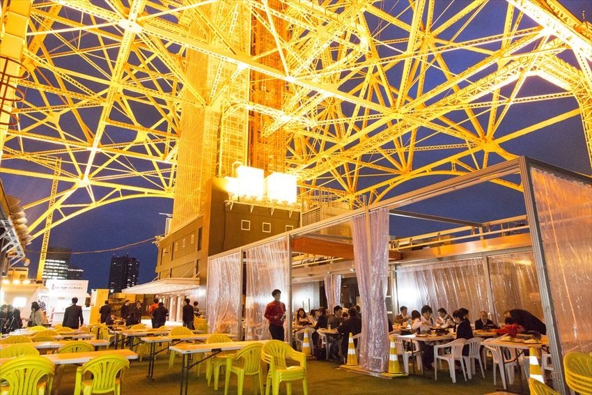 「TOKYO TOWER HIGHBALL GARDEN 屋頂 成吉思汗鍋」東京鐵塔（東京）