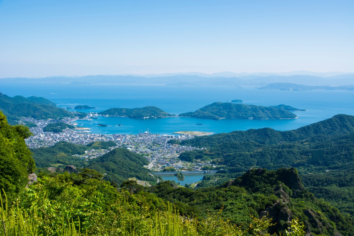 入住小豆島上的飯店，盡享瀨戶內海美景