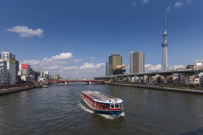 Sumida River, Water Bus ©TCVB