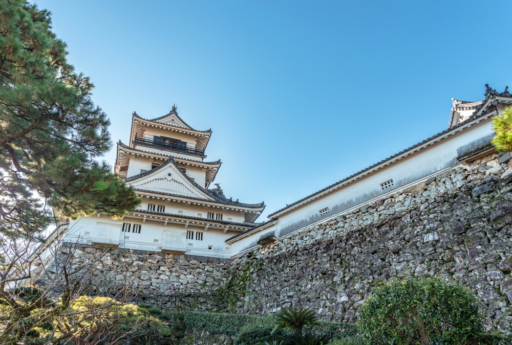 日本唯一完整保存「天守」與「本丸」嘅城堡