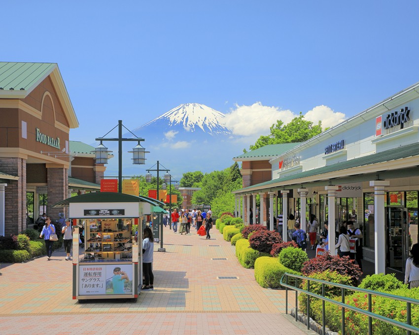 Japan's Largest Shopping Outlet: Gotemba Premium Outlets