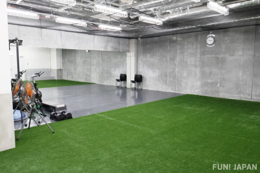 Warming-Up Room