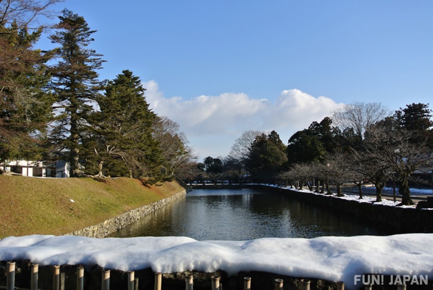 Hikone. The Castle Town where Lake Biwa is located. 