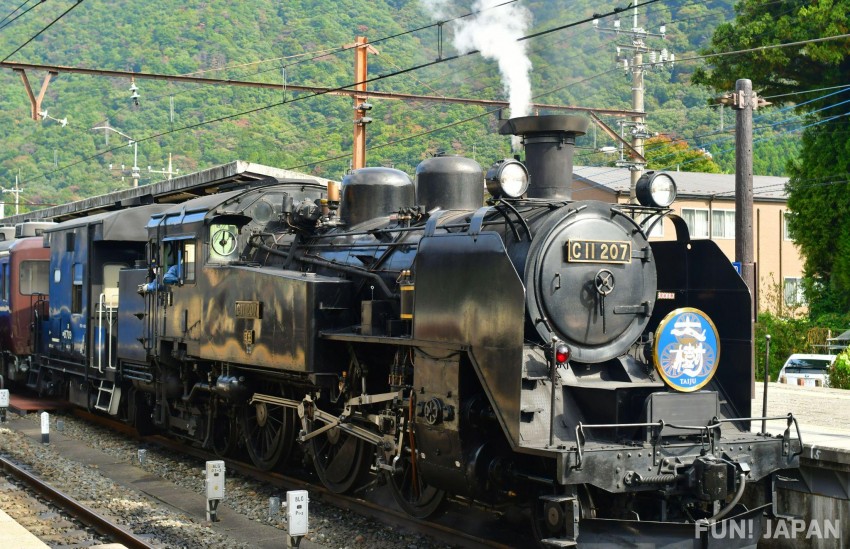 revel in nostalgia on SL Taiju, the steam locomotive