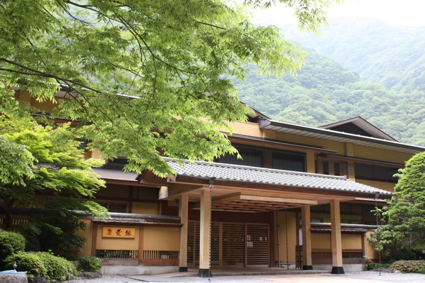 The oldest inn in the world was in Yamanashi Prefecture!