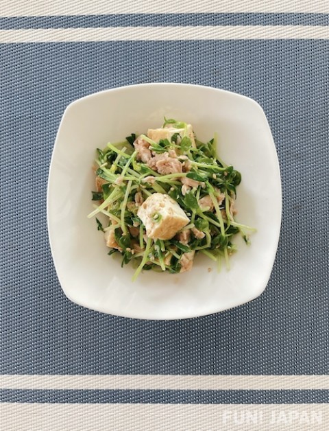 Recipe①: Pea Sprouts & Tofu Salad