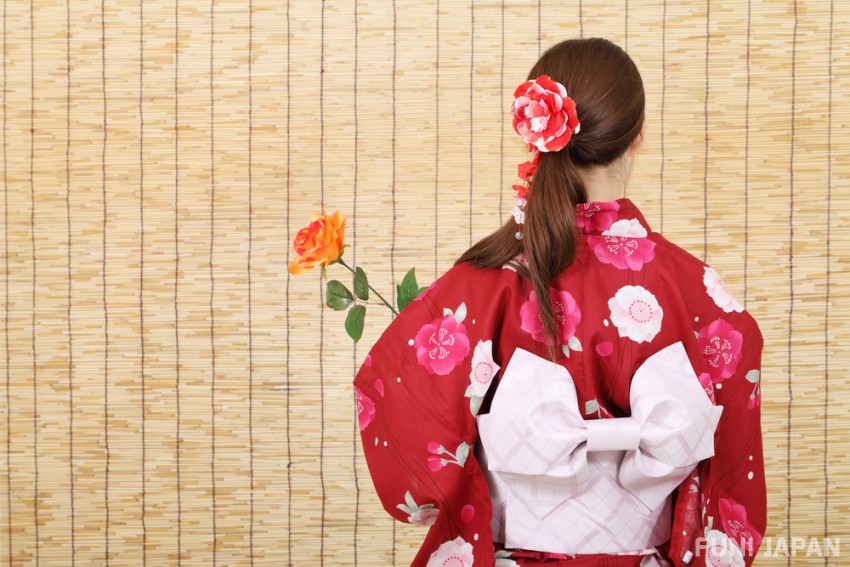 Đặc điểm hoa văn và vải may của Kimono hiện đại