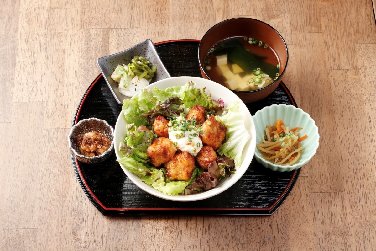 割烹BAR 乃月