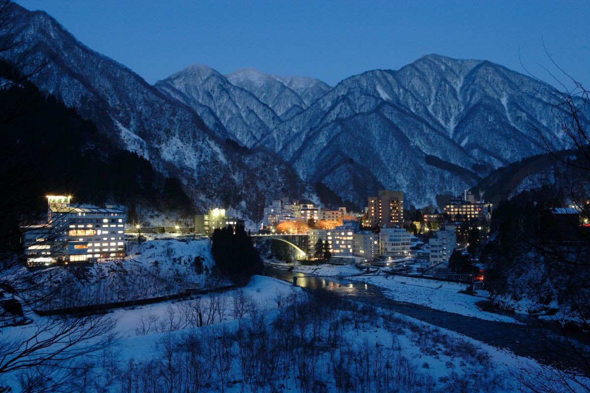 Hokuriku, tỉnh Toyama, Câu chuyện mùa đông Unazuki Onsen.