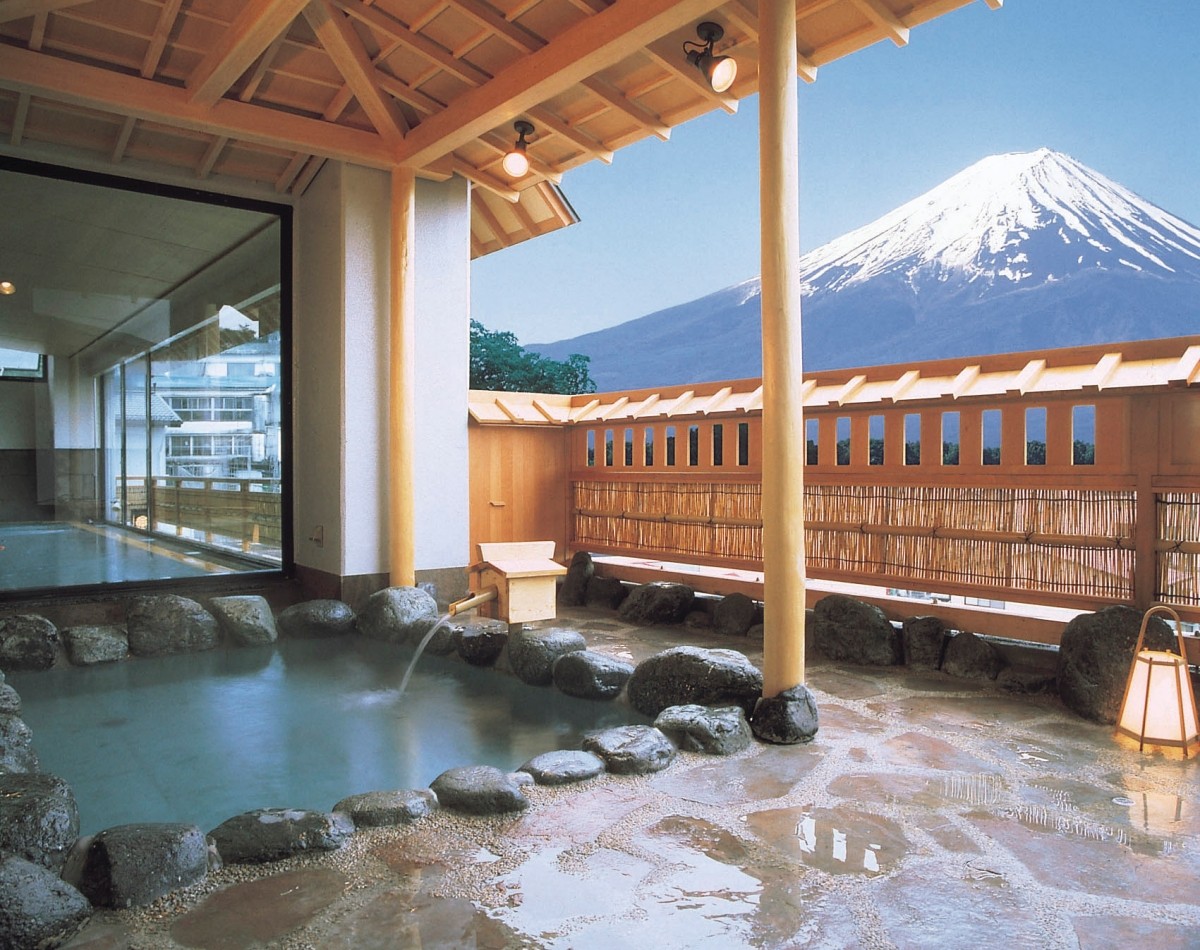 富士山 河口湖 酒店 絕景 溫泉 露天浴池 預約 自助餐