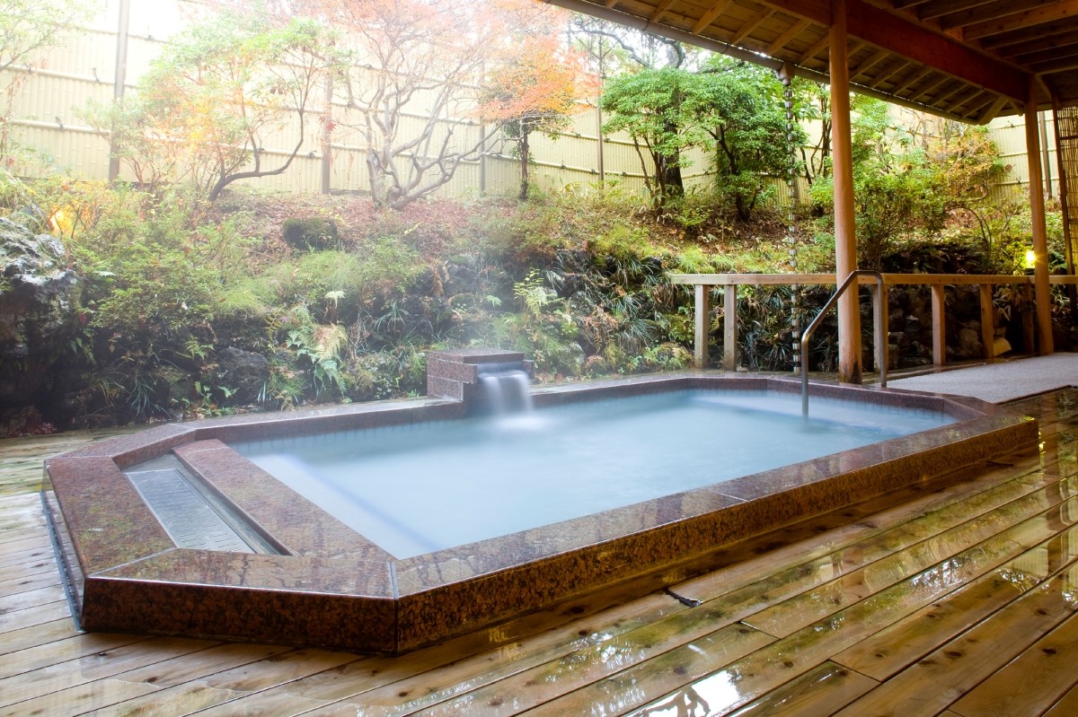 富士山 河口湖 酒店 絕景 溫泉 露天浴池 預約 自助餐