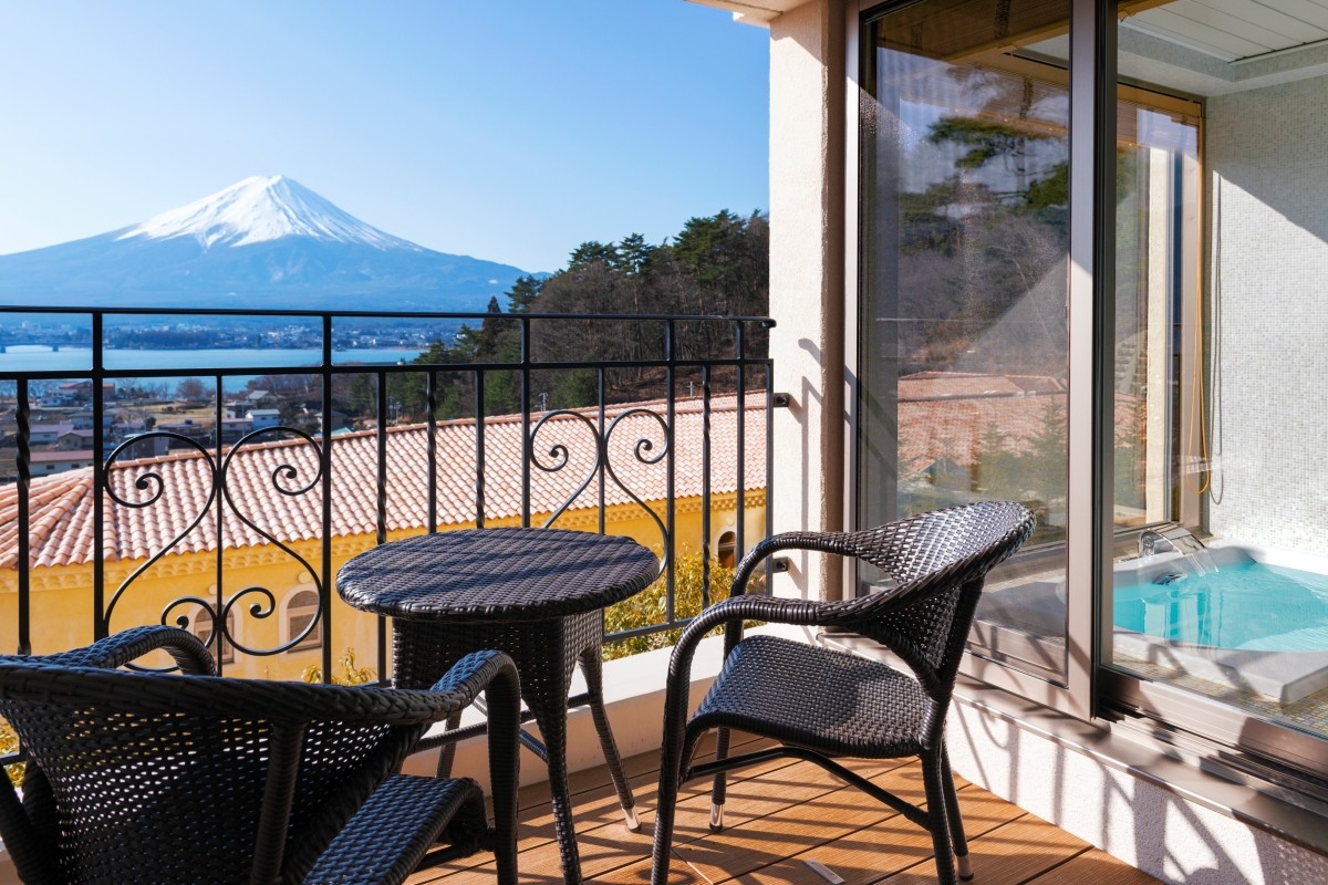 富士山 河口湖 酒店 絕景 溫泉 露天浴池 預約 自助餐