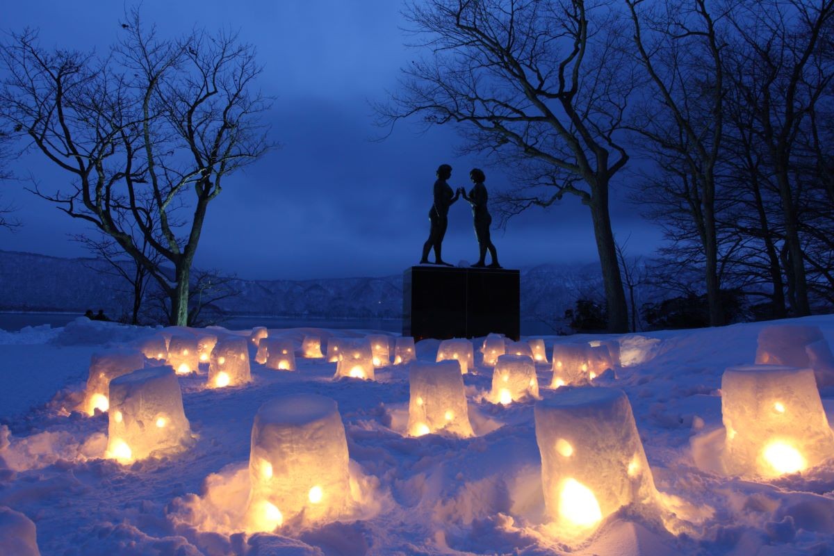 東北雪祭 青森縣 十和田湖冬物語