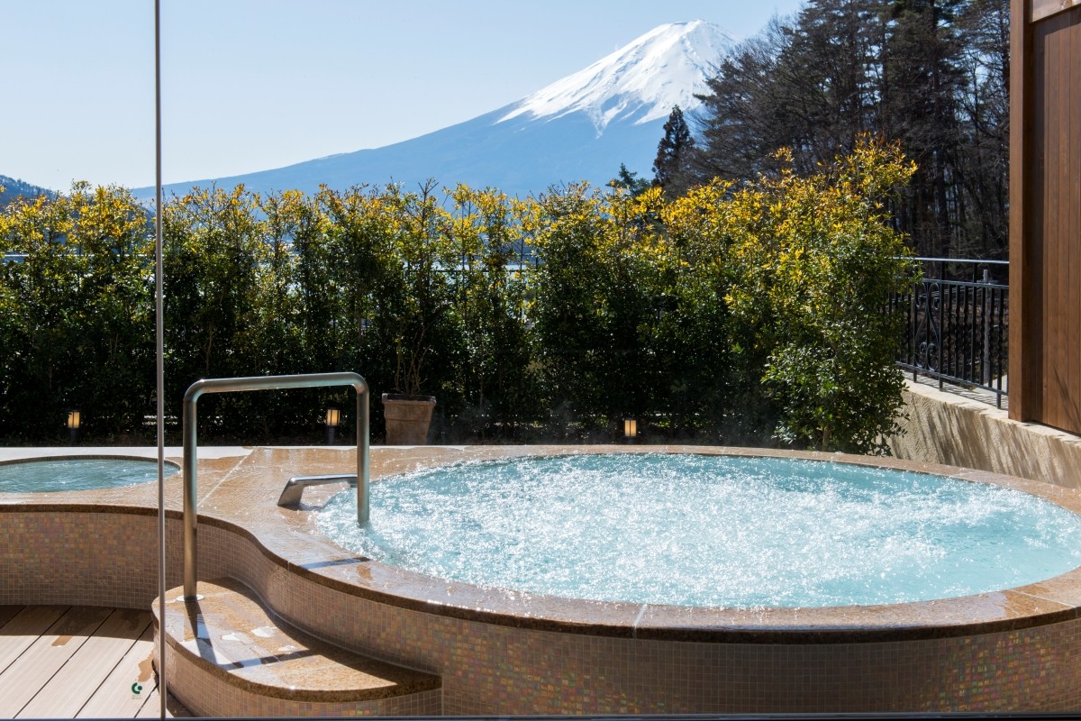 富士山 河口湖 酒店 絕景 溫泉 露天浴池 預約 自助餐