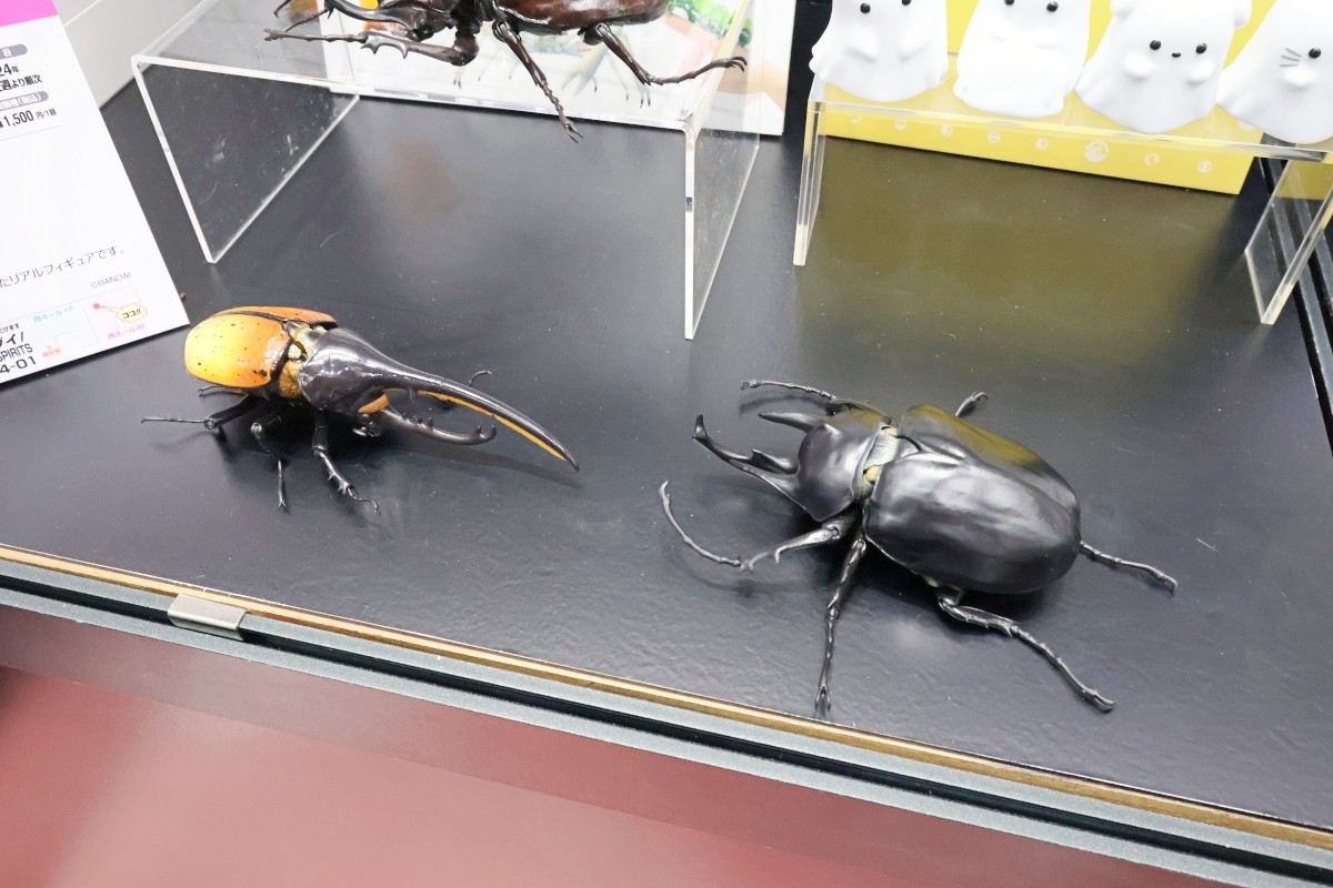 Gashapon Hercules Beetle