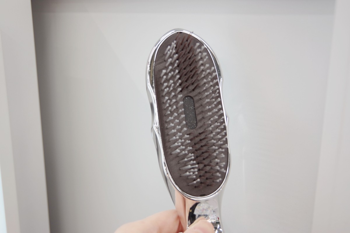 ReFa Popular Recommended Ion Care Brush