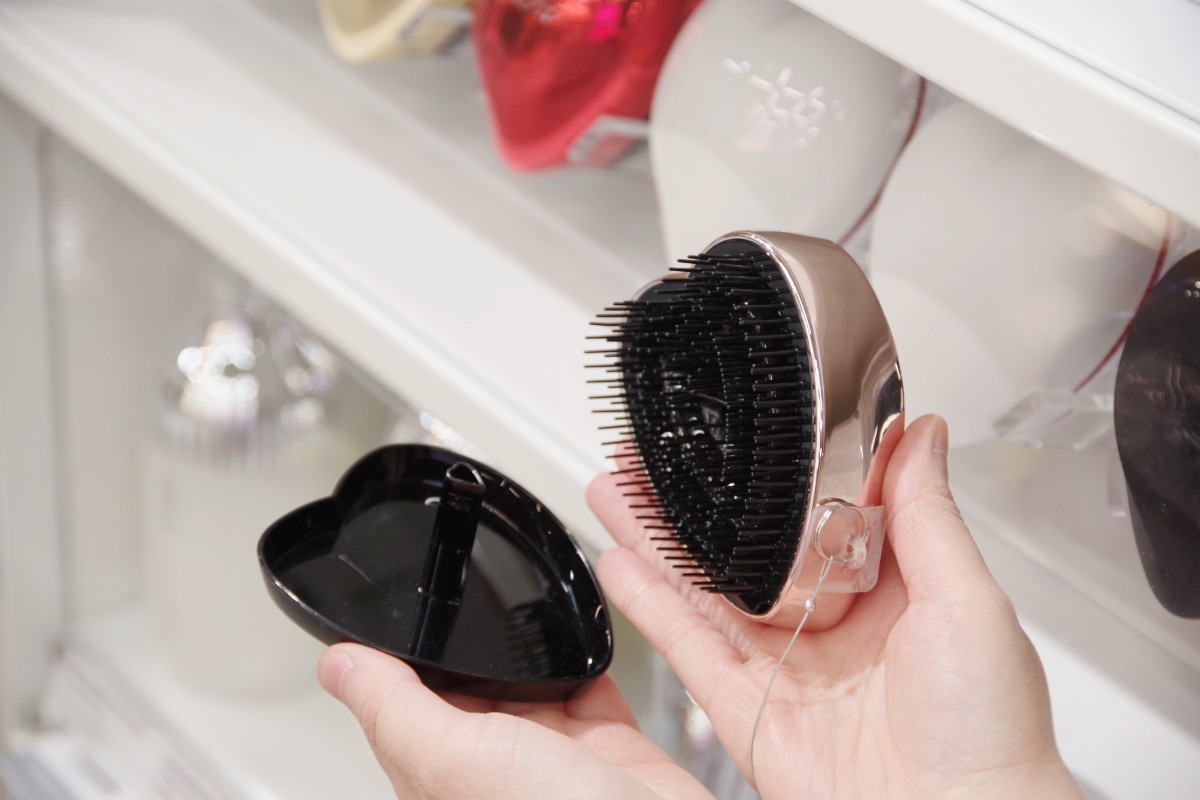 ReFa Popular Recommended Heart Brush