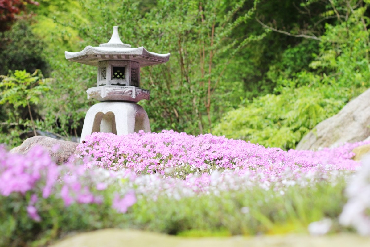 Japan Stone Crafts Traditional Culture History Production Area Famous Representative