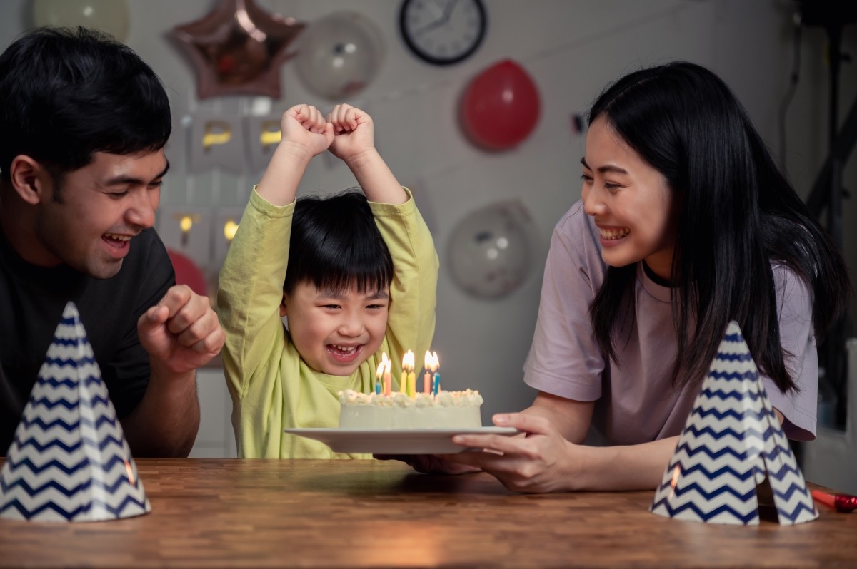 お誕生日おめでとう 日本語 何と言う お祝い