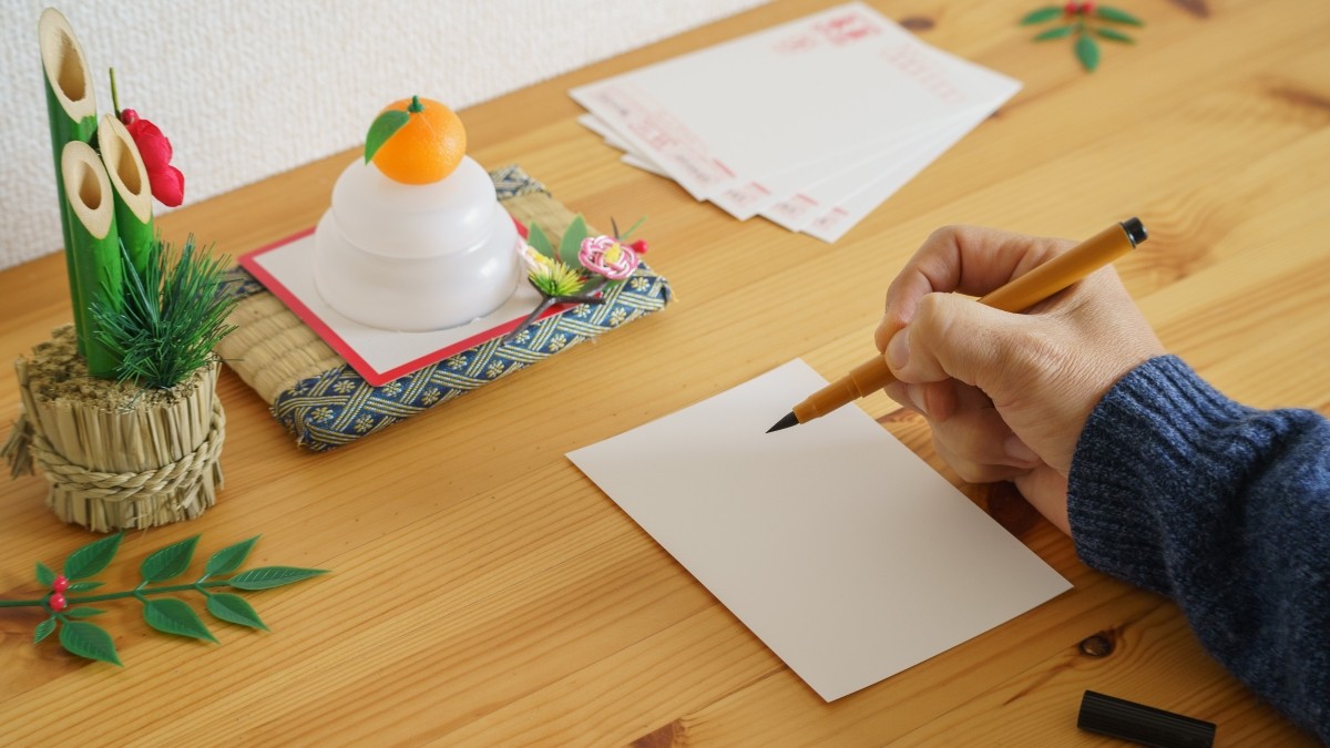 Những từ ngữ theo mùa dùng trong thư và email tiếng Nhật