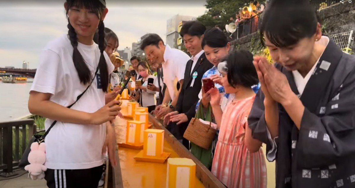 Sumida River Toro Nagashi Night