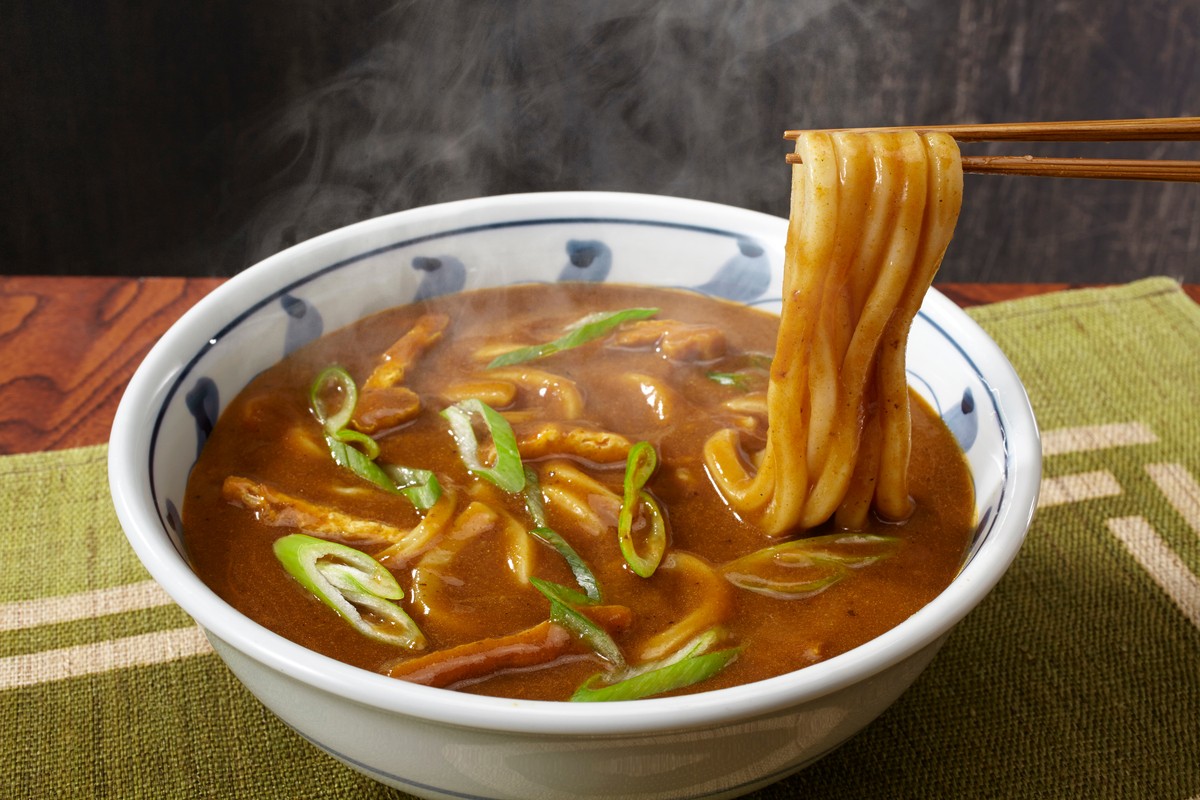 Berbagai Kreasi Khas Jepang: Kari Pan, Kari Udon, Kari Nabe, dll.