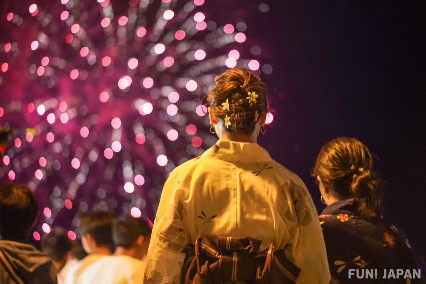 日本の花火大会はいつ観られる？