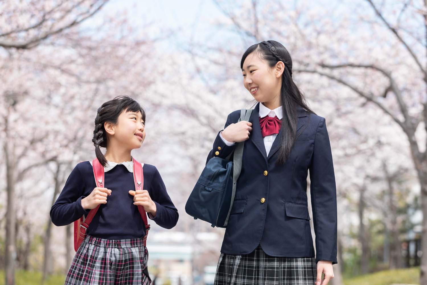 日本学校 学生服