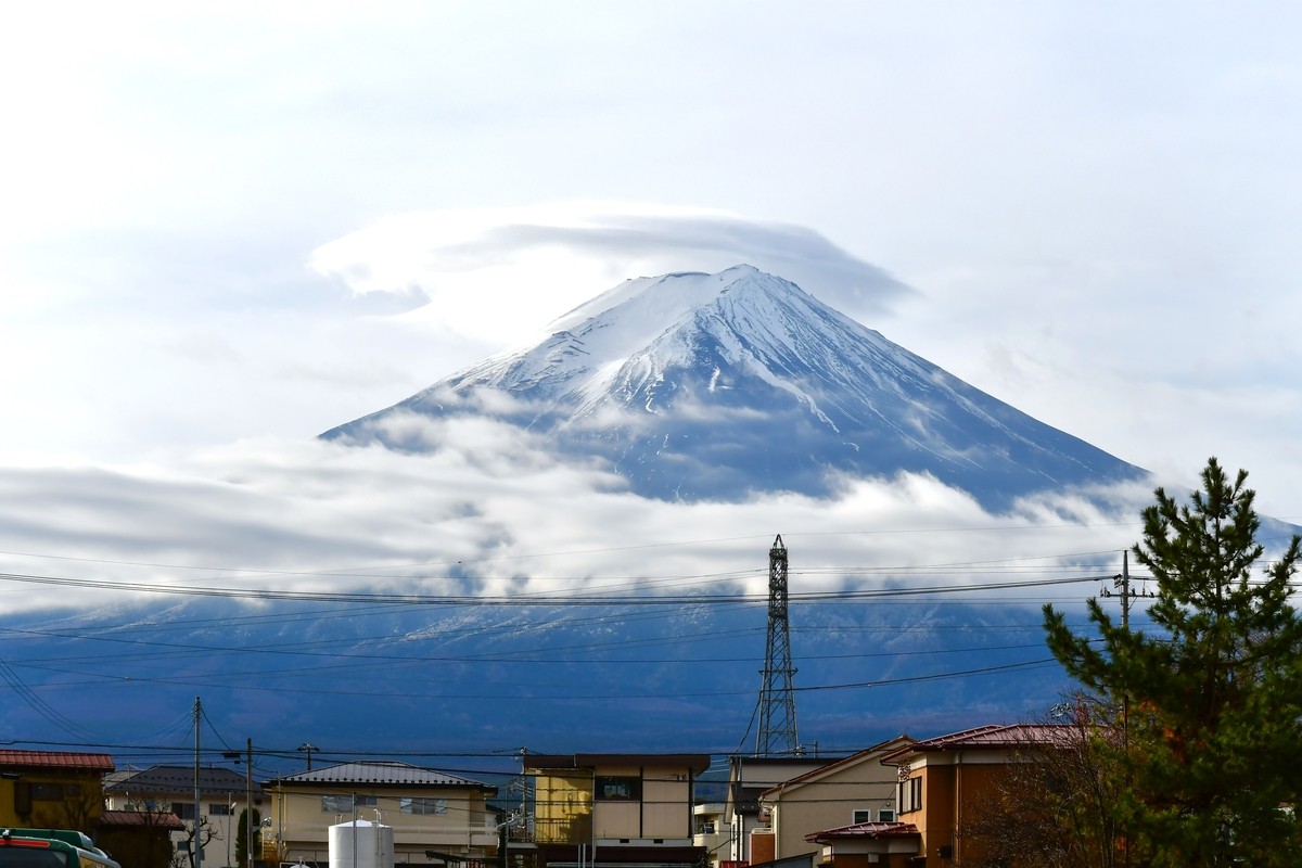 日本のオーバーツーリズム問題:山梨県富士河口湖町
