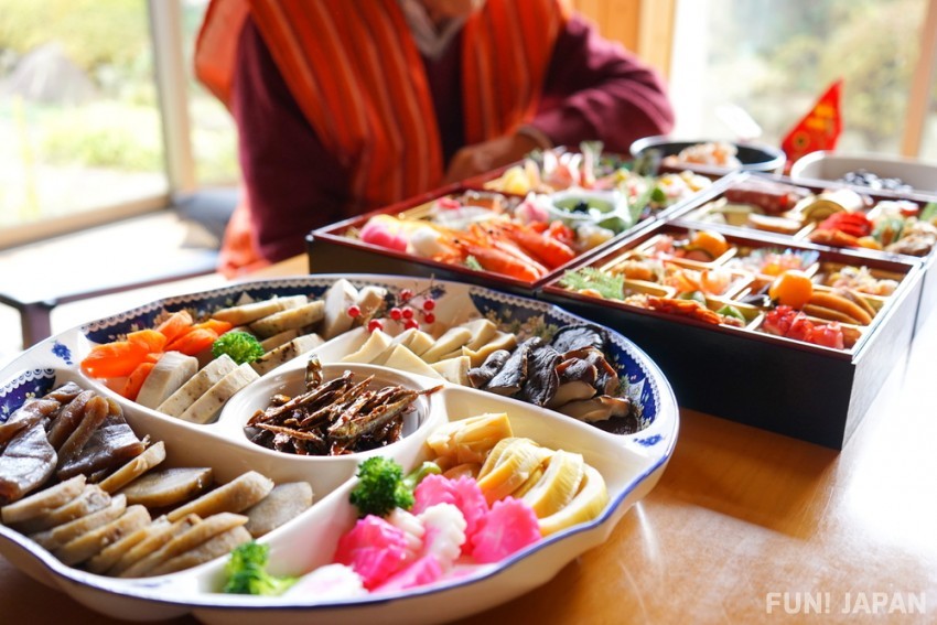 New Year dishes in Japan: Osechi-Ryouri