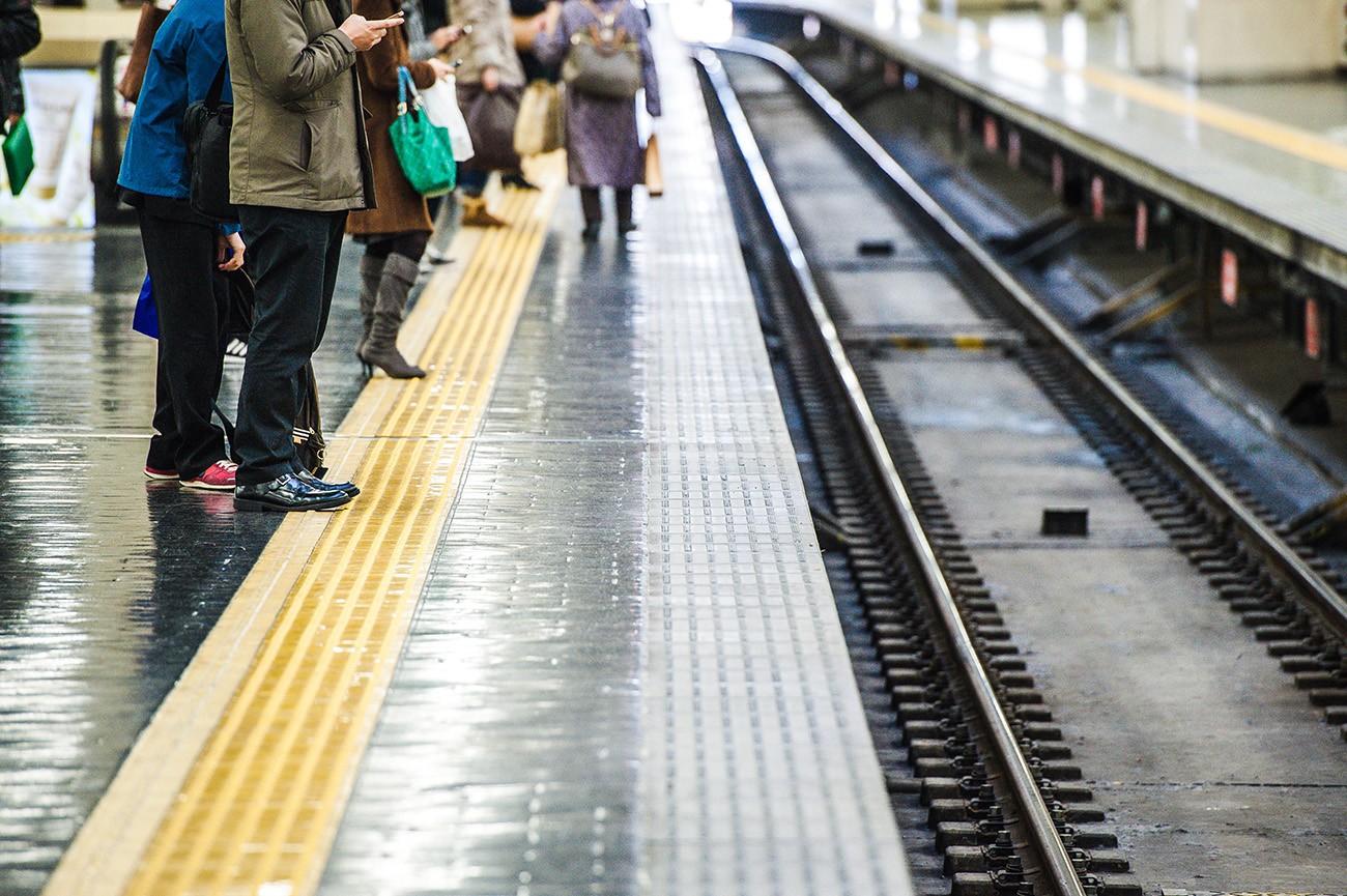 駅ホーム