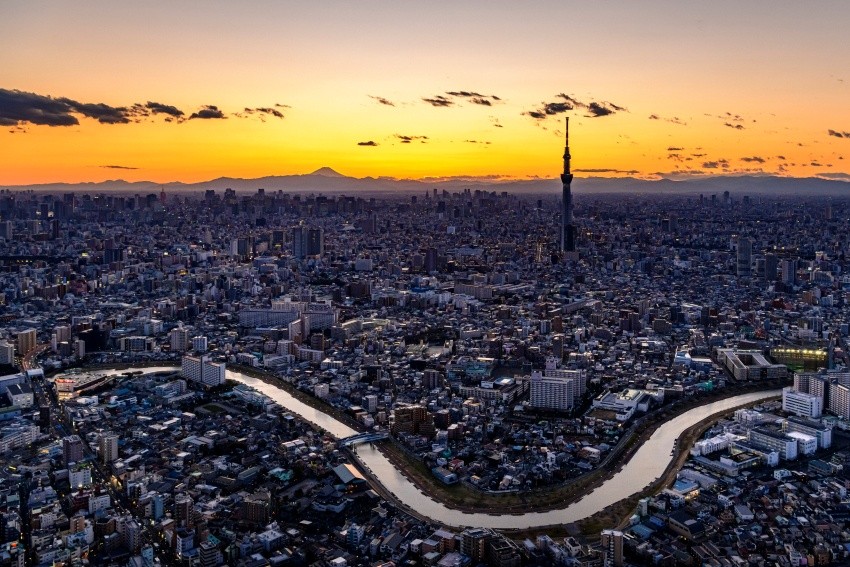Tháp Tokyo Skytree® và dòng sông Sumida
