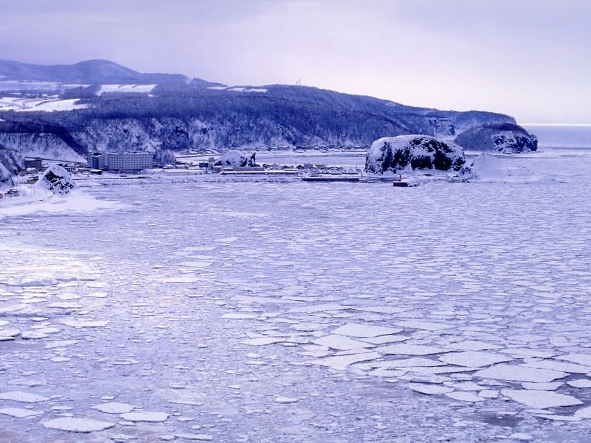 Drift Ice Diving in Shiretoko, Hokkaido