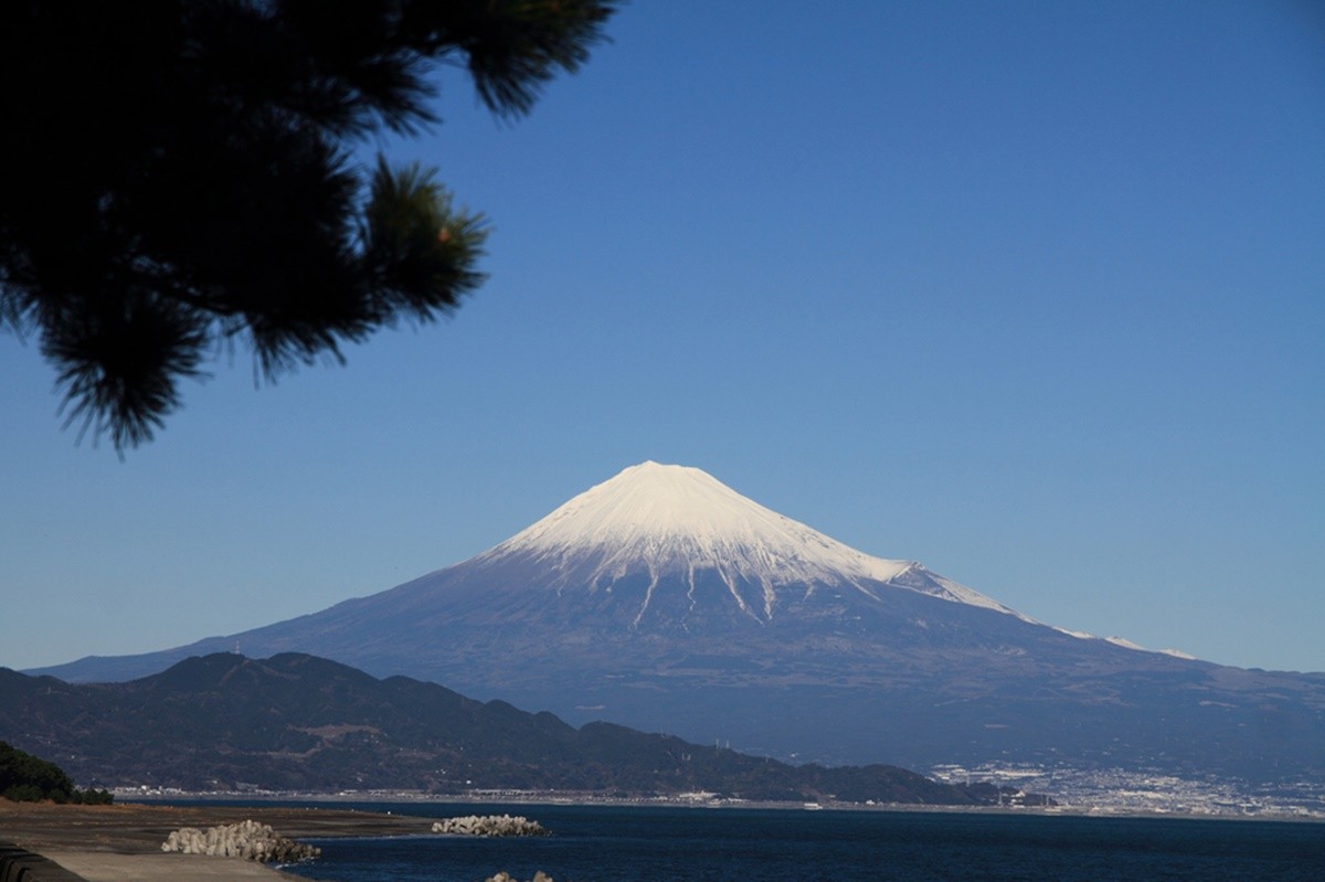 Indulgence In Superb Views Of World Heritage Miho Beach In Shizuoka Japan