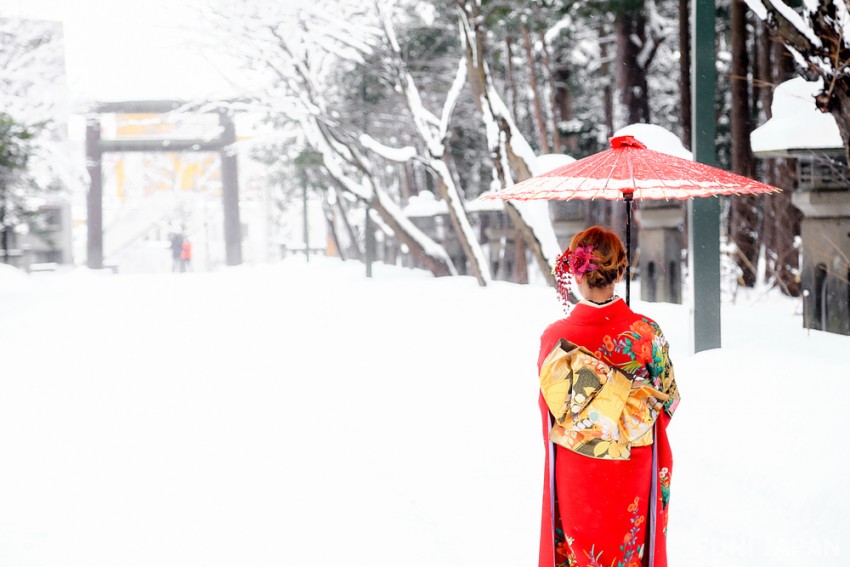 Winter Kimono: What to Wear and Where to Take Pictures Wearing One!